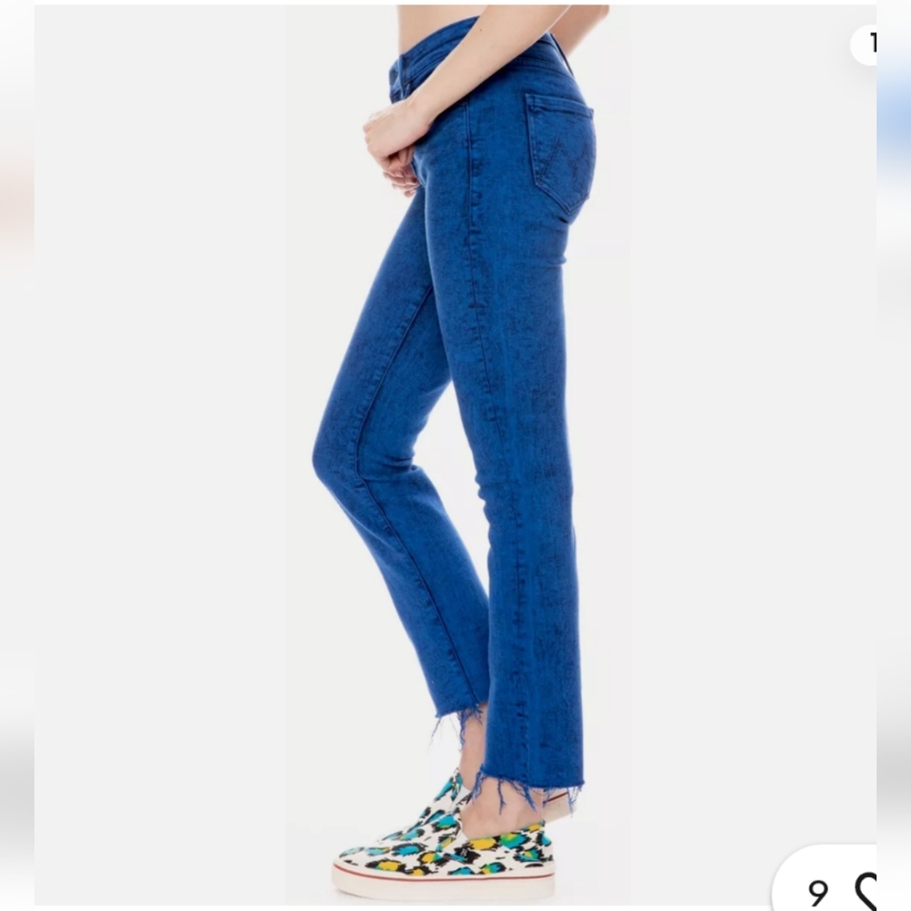 MOTHER The Rascal Ankle Fray Jeans - Picture 2 of 16